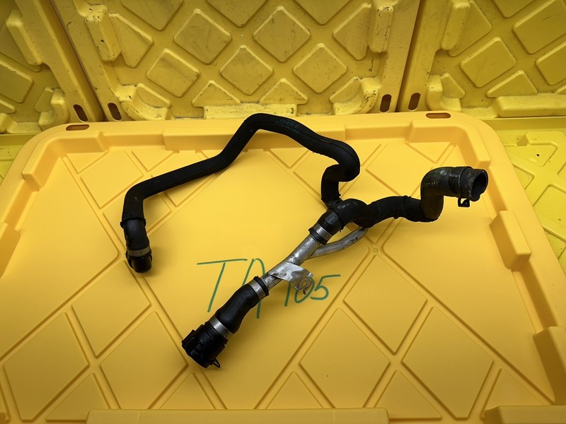 2013-2015 BMW 550 650 750Engine Cooling System Radiator Coolant Hose Line