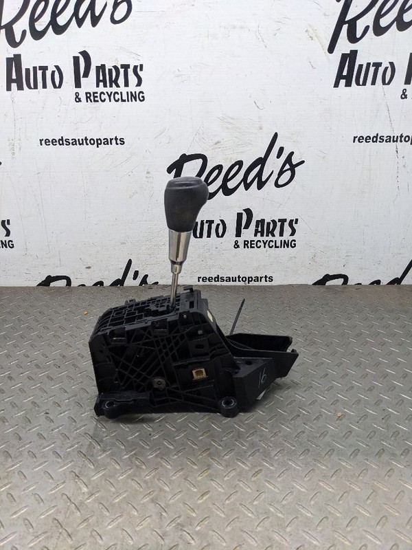 Automatic Transmission Gear Shifter Selector Fits 16-18 RAV4 1165301