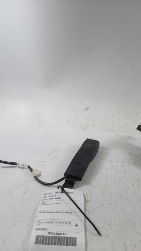 2017 Nissan Maxima OEM Black Seat Belt 4DR, Used, 115K Miles, Warranty