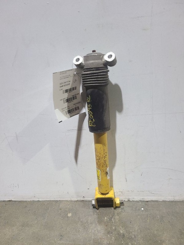 Driver Rear Shock Absorber Fits 2014 Corvette 582732