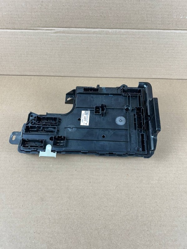 ✅NEW! 20-23 Model Y Front Left Frunk Low Voltage Body Controller Module 1497847