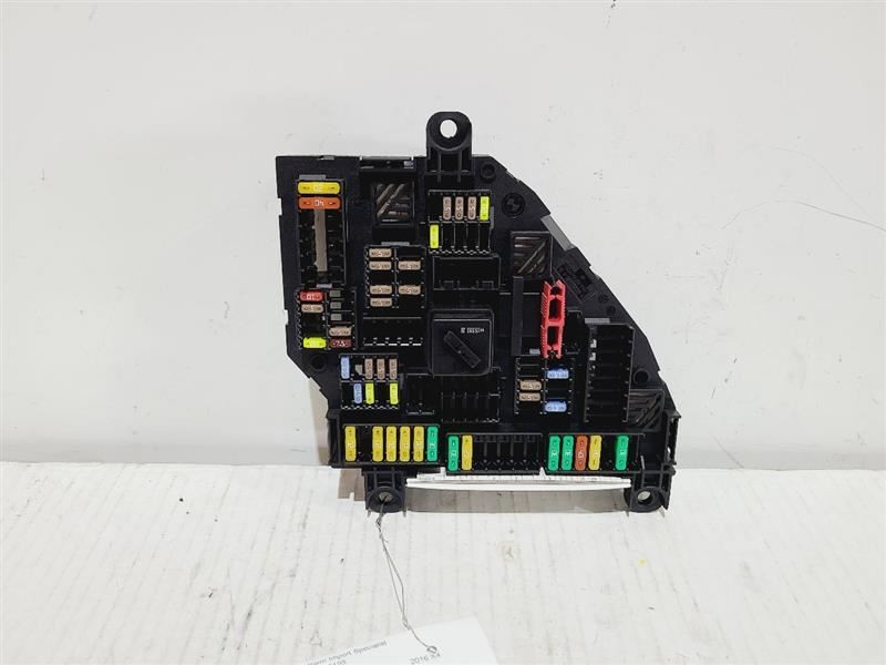 REAR POWER FUSE RELAY BOX MODULE FITS 2016 X4 568952