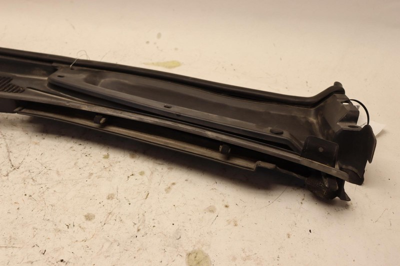 2007-2017 LEXUS LS460 LS600H FRONT WINDSHIELD WIPER COWL VENT GRILL COVER OEM