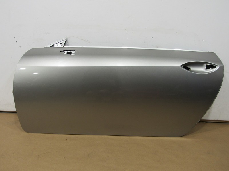 15-19 Lexus RC300 2016 Left Driver Door Shell ;:Y