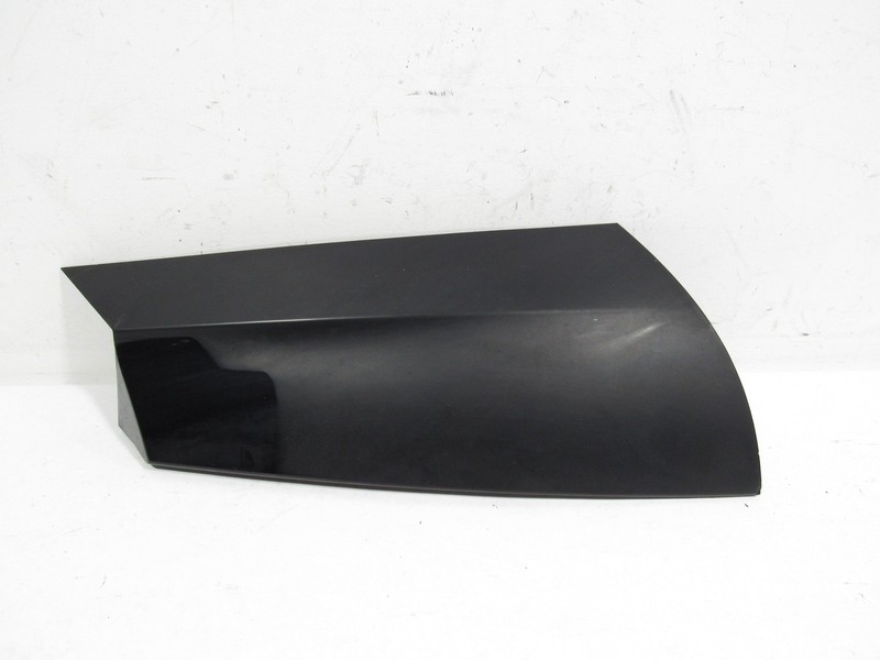 15-19 Land Rover Discovery Sport 2018 Rear Right Exterior D Pillar Molding Trim;