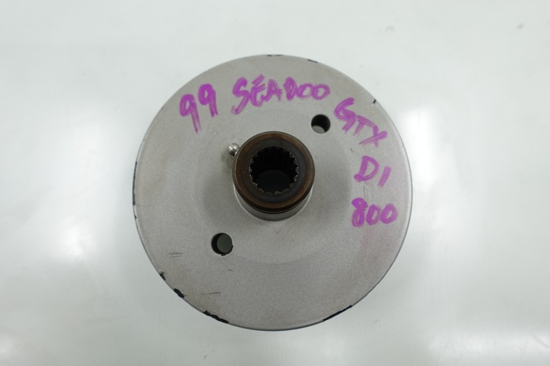 1998-2001 Sea-Doo GTX RFI 800 OEM PTO Coupler Clutch Balance Weight 290958141