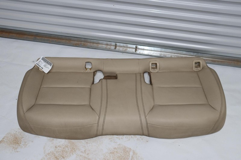2014-2019 MERCEDES CLA CLASS CLA250 C117 REAR SEAT LOWER BOTTOM CUSHION OEM