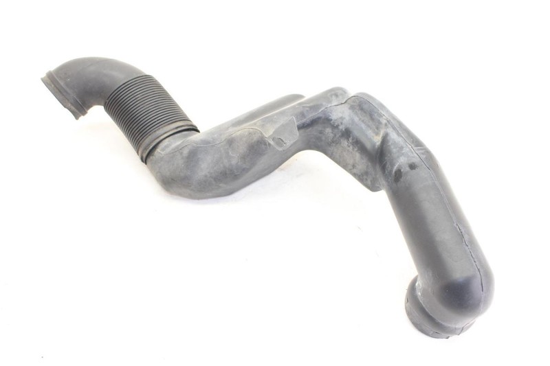 00-02 BMW Z3 Roadster 2.5L Air Intake Cooling Tubes 1432464
