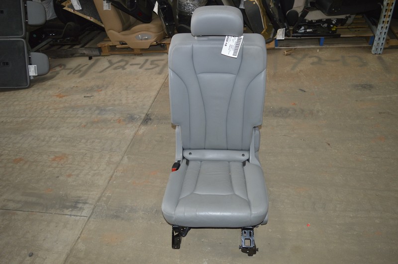 2017-2021 AUDI Q7 REAR SECOND ROW LEFT DRIVER SIDE SEAT LEATHER LIGHT GRAY OEM
