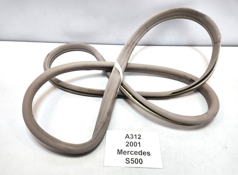 ✅00-06 OEM Mercedes W220 S500 Front Right Passenger Door Body Weatherstrip Seal*