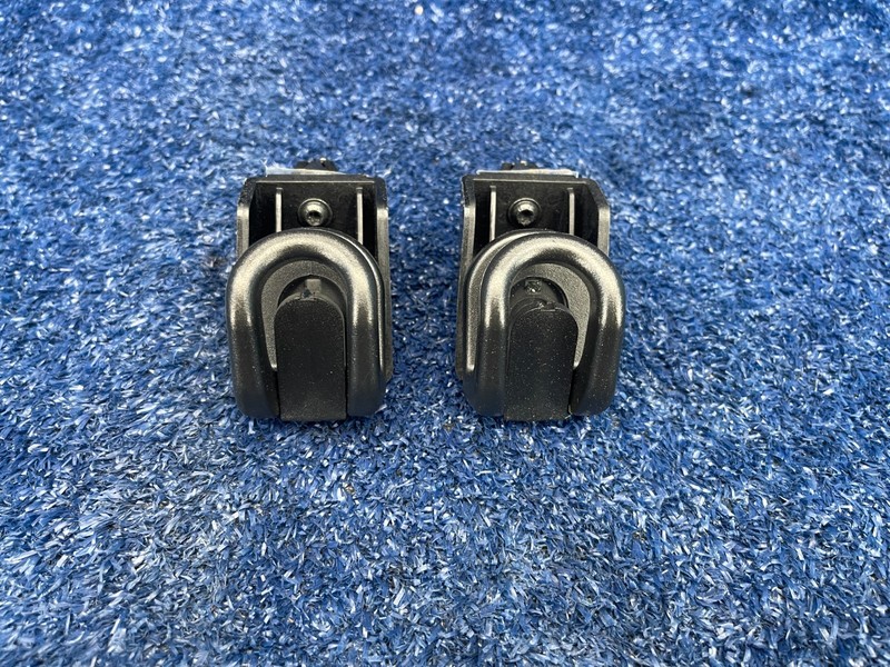 2025-2026 Dodge Ram 1500 Rear Interior Roof Coat Clothes Hooks Hanger OEM SET