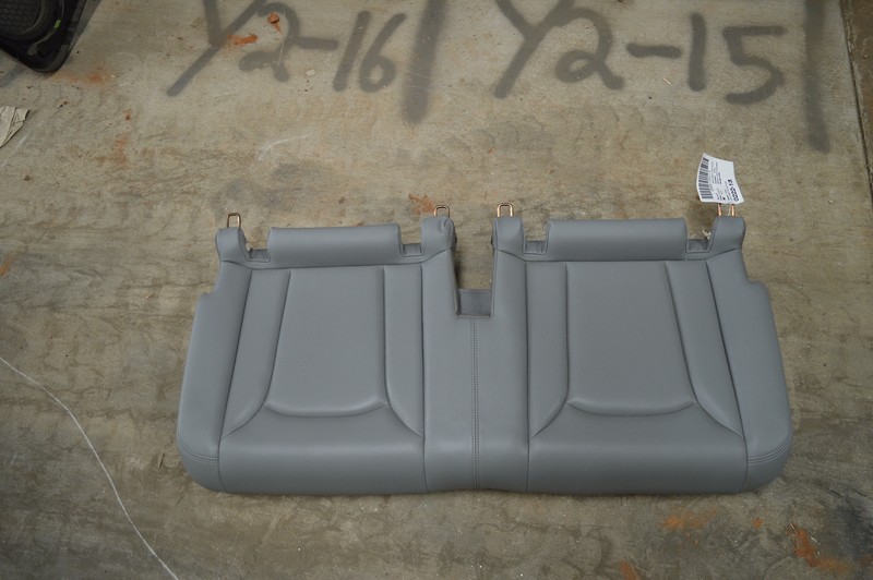 2017-2021 AUDI Q7 REAR 3RD THIRD ROW LOWER BOTTOM SEAT CUSHION LIGHT GRAY OEM