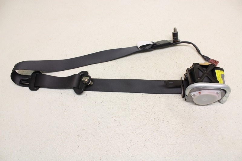 Subaru WRX STI Front Right Seat Belt Black Seatbelt Passenger Side Oem 2011-2014