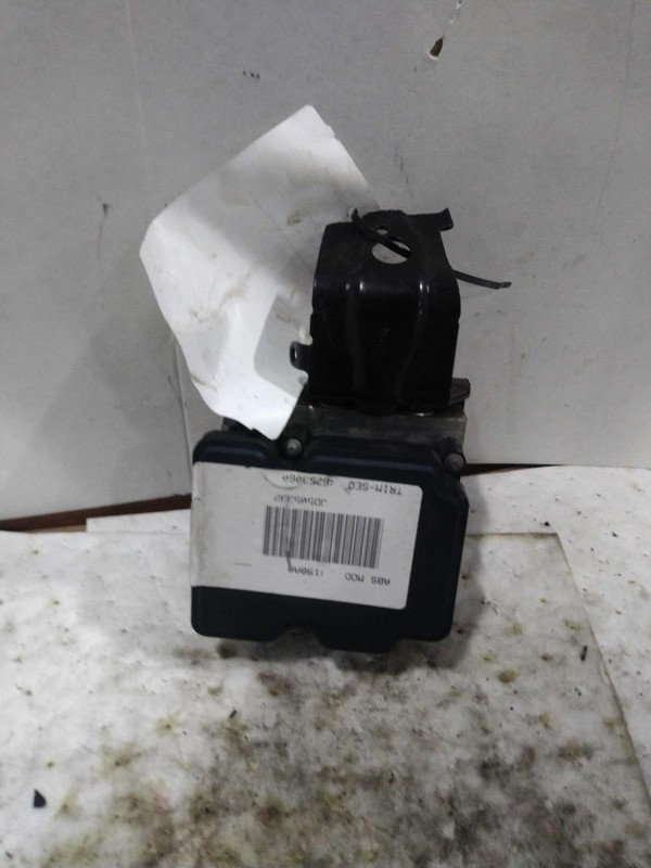 2018 Jeep Cherokee ABS Pump & Motor Assembly OEM 68373855AA 66K Miles