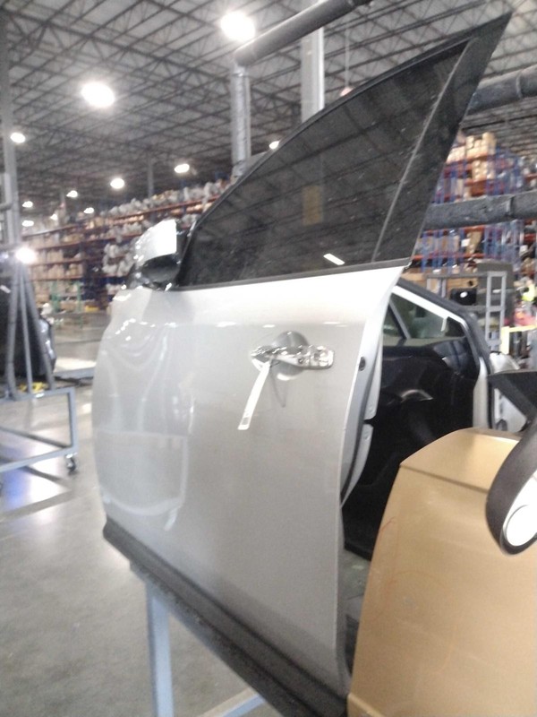 2016 Nissan Pathfinder Left Door Silver 4DR SUV OEM Used Part 181433