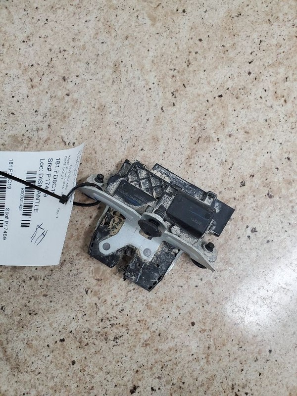 ESCAPE2019 Keys/Latches/Locks 301402