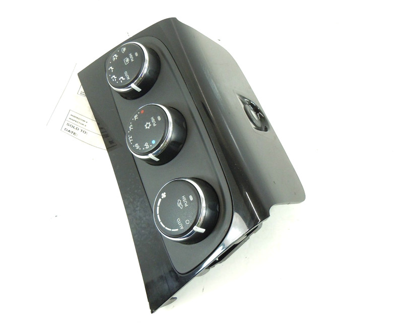 11-14 Chrysler 200 Climate Temperature Control Rear Defrost RH Dial OEM