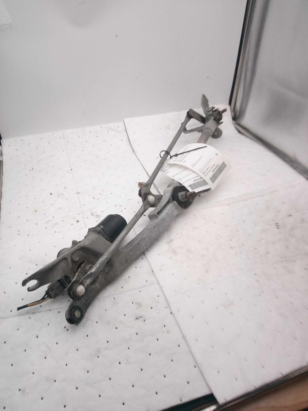 2015 Mitsubishi Lancer Wiper Motor OEM 8250A170 Blue 88K Miles