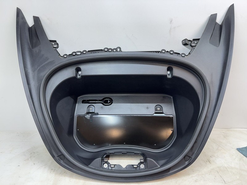 π17-19 Tesla Model 3 Front FRUNK STORAGE COMPARTMENT Tub 1526738-00-C 15096 UP
