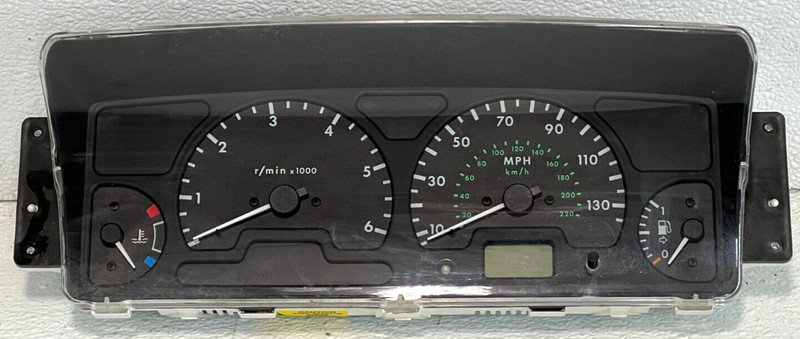 1998-2004 Land Rover Discovery II Instrument Gauge Cluster Speedometer OEM 140K