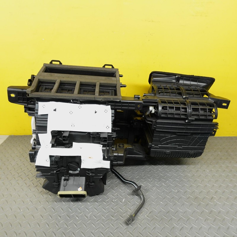 2023-2024 KIA SPORTAGE HVAC A/C HEATER BLOWER HOUSING CASE OEM 97139N9000