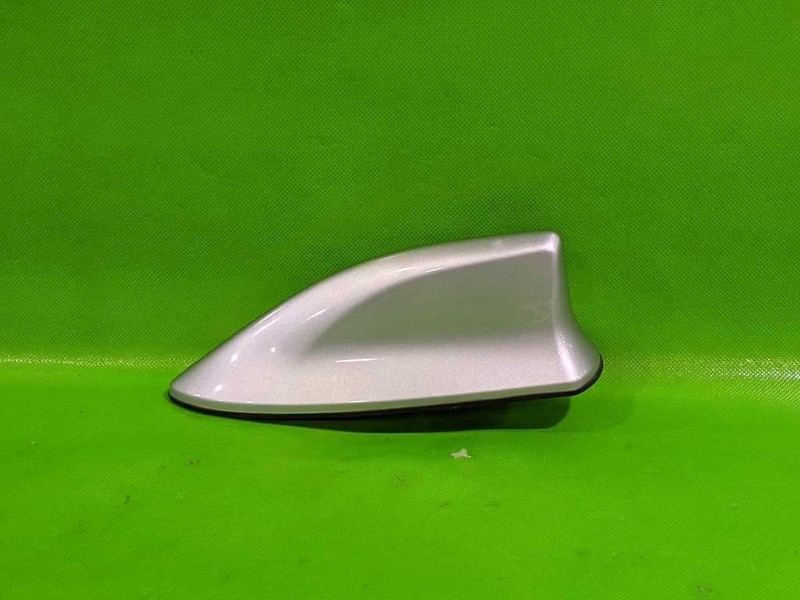 19-25 COROLLA HTBK ROOF RADIO SHARK FIN ANTENNA OEM 4284-55