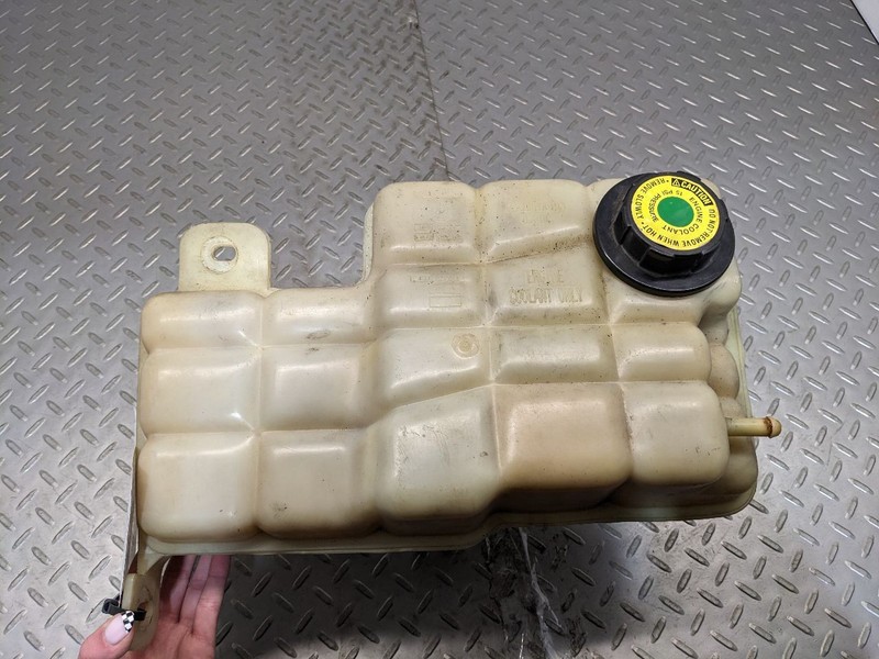 95 CHEVY IMPALA SS 5.7L COOLANT RESERVOIR OVERFLOW 1152107