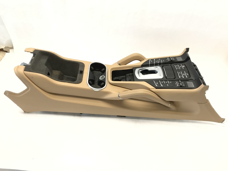 11 12 13 14 15 16 17 18 PORSCHE CAYENNE CENTER CONSOLE W/CONTROL CENTER OEM