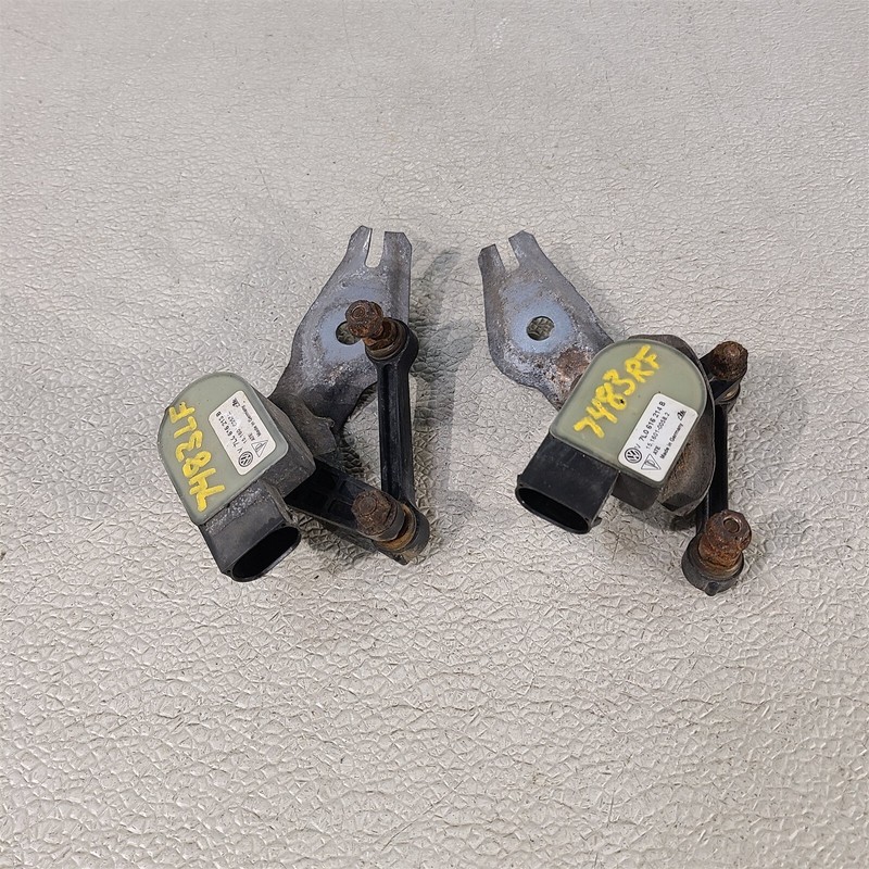 03-07 Porsche Cayenne Front Headlight Suspension Leveling Sensors Lh Rh Aa7483