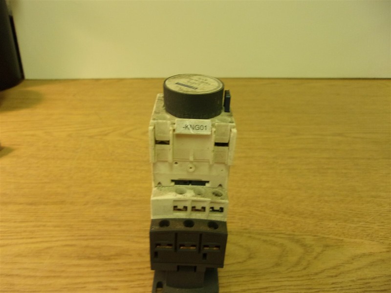 Telemecanique LADT0 LC1D18 Contactor Assembly *FREE SHIPPING*