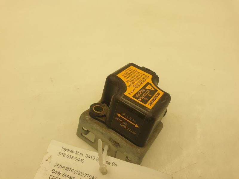 1999 TOYOTA 4 RUNNER DECELERATION SENSOR 89441-26010