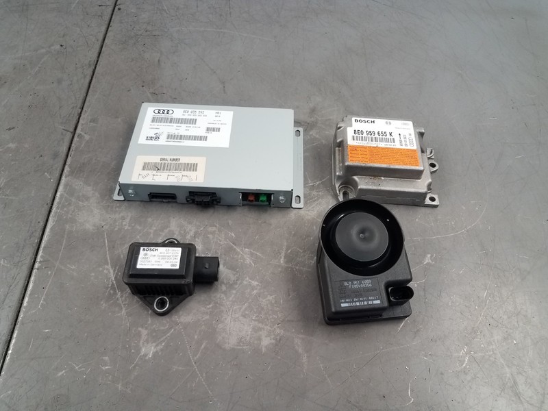 2004 Audi S4 Quattro B6 Body Control Modules #8570 L7