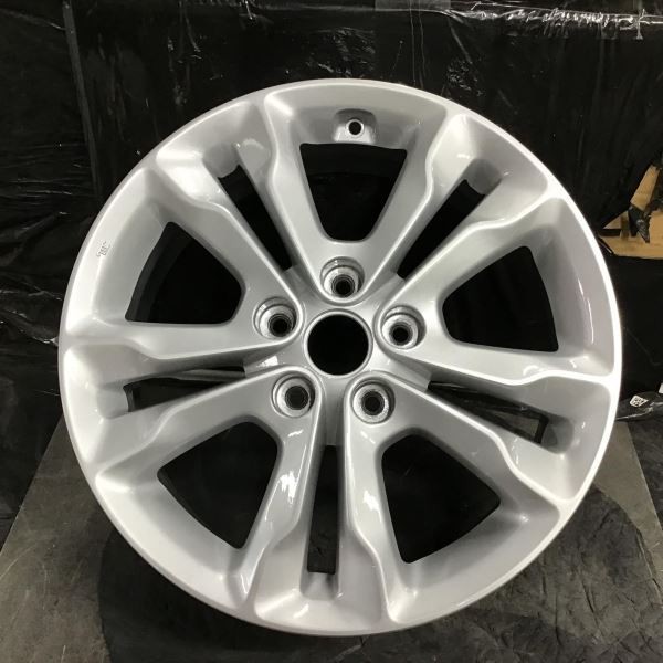 2014-2015 KIA Optima 74690 A Wheel 17x6.5 10 Spoke Rim Silver Painted 529102T370