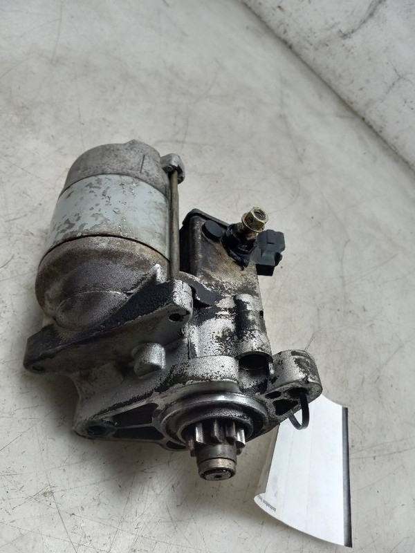 96-00 TOYOTA 4RUNNER LIMITED 3.4L RWD AT 1.8KW STARTER MOTOR