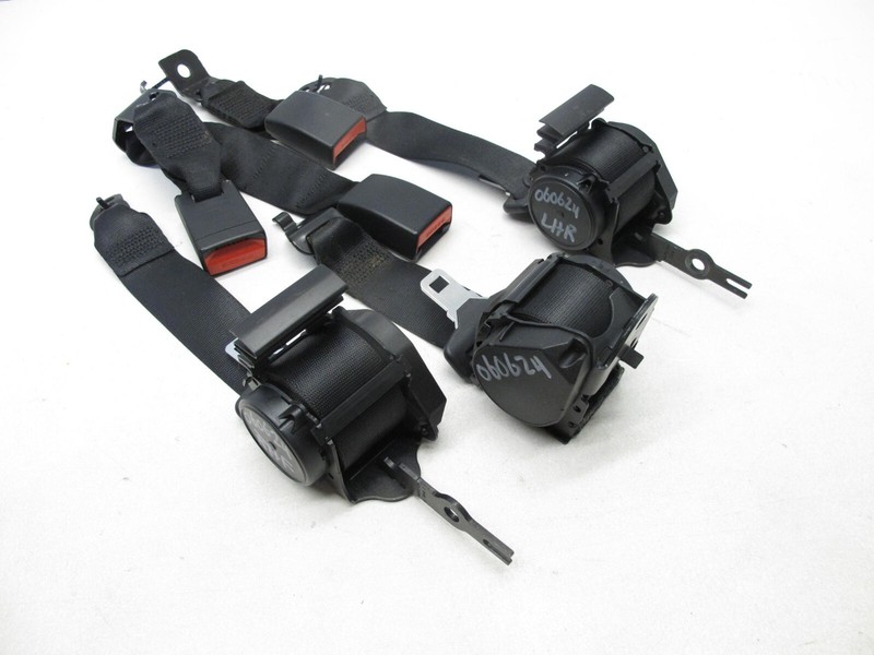12-19 BMW F30 320i M3 SEDAN REAR SEATBELT SEAT BELT LEFT RIGHT CENTER BUCKLE 060