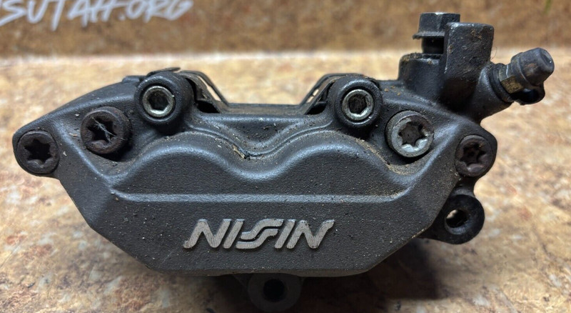 2004 Honda CBR600F4 Front Disk Brake Caliper Right 04 CBR 600 F4 2002 CBR600 A7