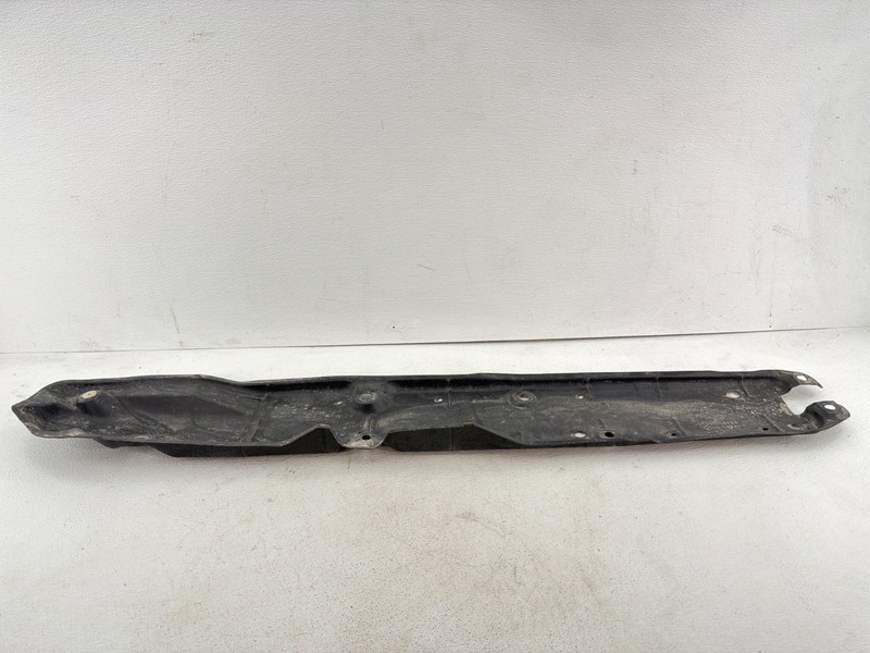 2015-2017 TOYOTA CAMRY RIGHT SIDE UNDER BODY SPLASH GUARD SHIELD COVER OEM