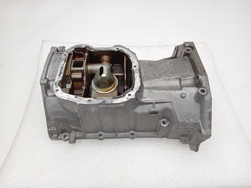 Oil Pan 1.6L Upper Fits 12-19 VERSA 74359