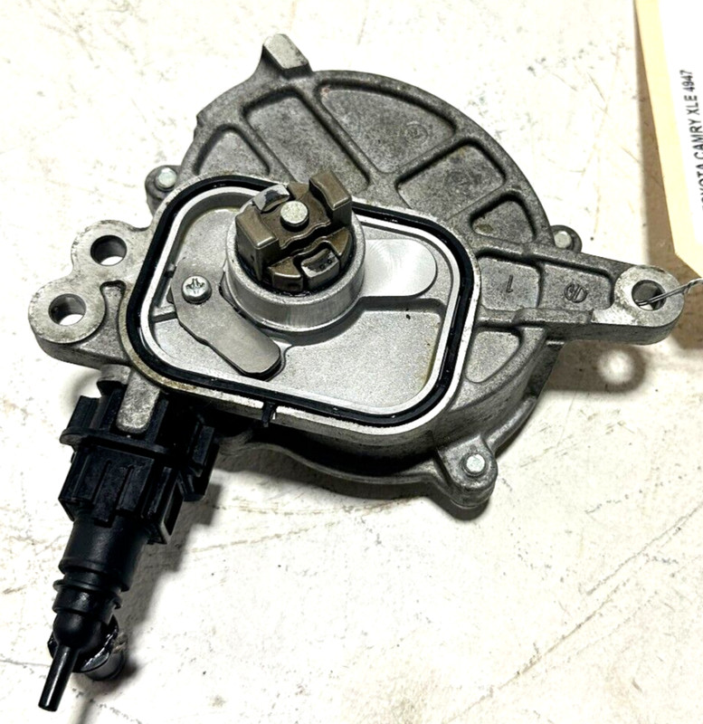 2018-19-20-21-22-2023 TOYOTA CAMRY 2.5L XLE POWER BRAKE BOOSTER VACUUM PUMP OEM