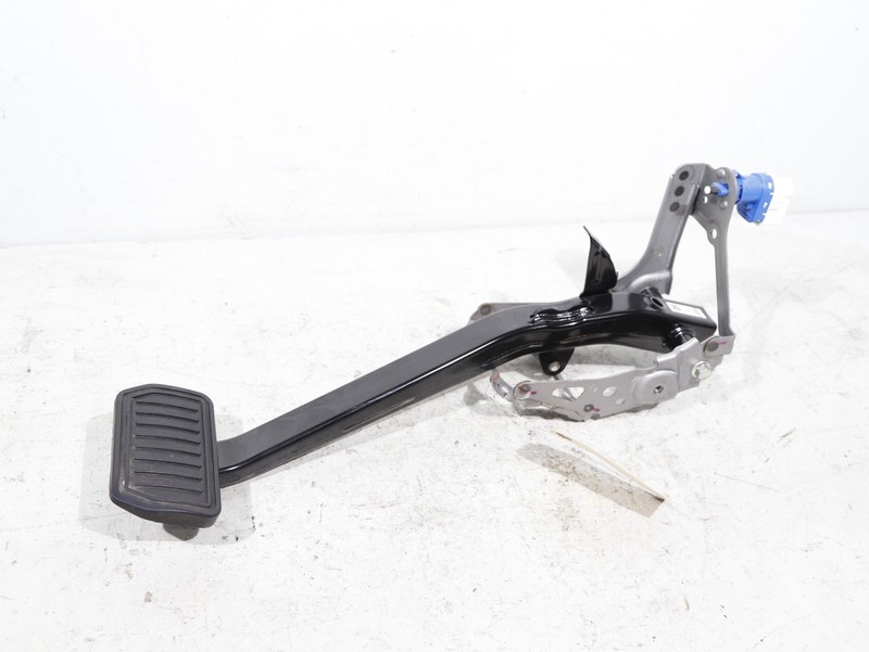 2016-2020 Tesla Model X Brake Stop Pedal w/ Bracket & Sensor OEM 102K