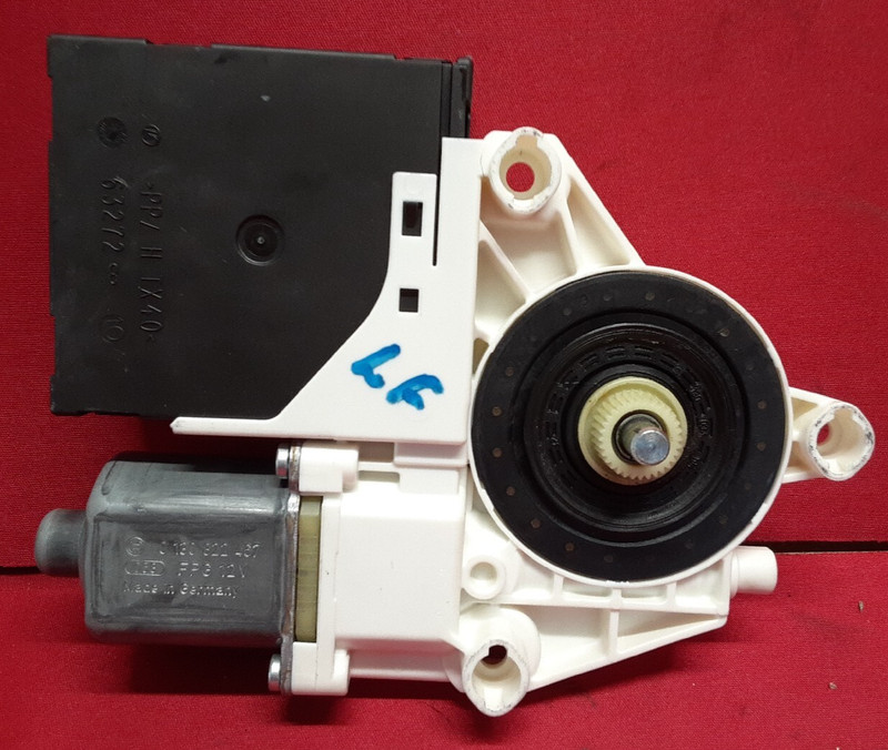2009 - 2011 VW Volkswagen Tiguan FRONT LEFT Window Motor 5N0-959-701-D