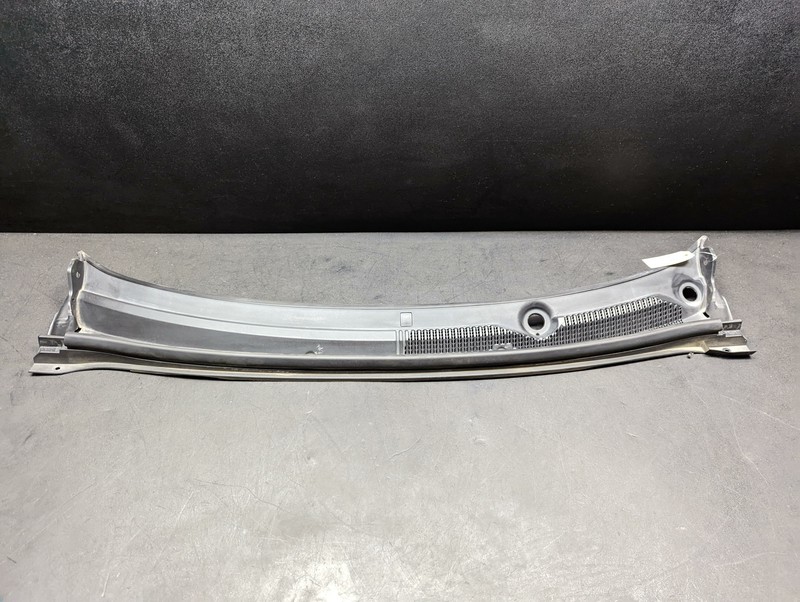 Cowl Vent Panel 2019 Chevrolet Sonic 95493727 2012 - 2015 2016 2017 2018 2020