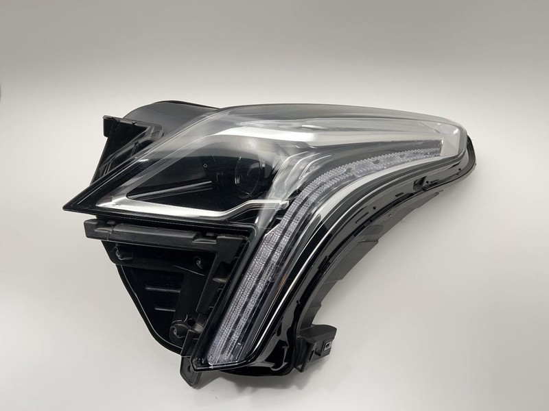 2020-2024 CADILLAC XT5 LEFT HEADLIGHT 2.0L AT FWD 39K -LUXURY- 62252