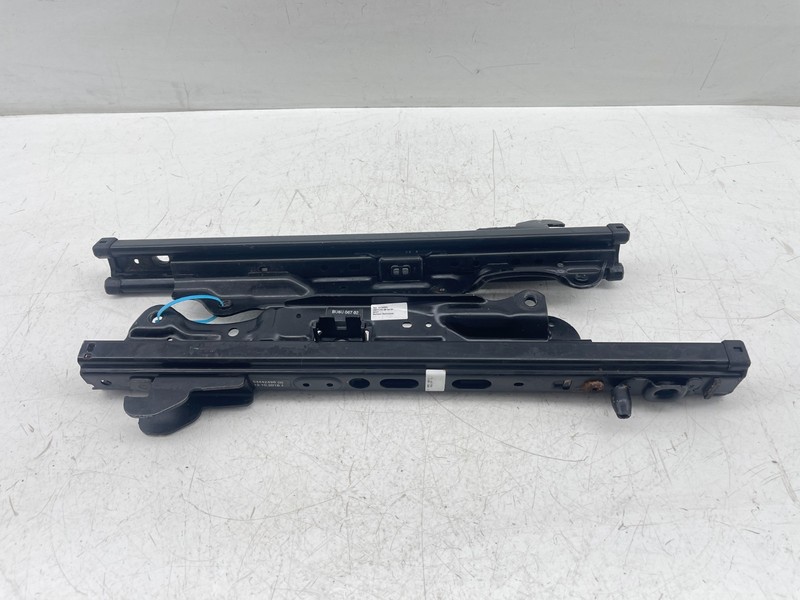 2016-2019 Buick Cascada Front left Manual Seat Track Rail Set OEM