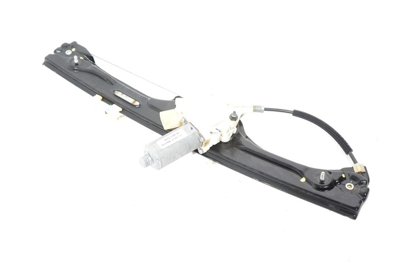 07 08 09 10 BMW E70 X5 REAR LEFT DRIVER SIDE DOOR WINDOW REGULATOR W/ MOTOR OEM