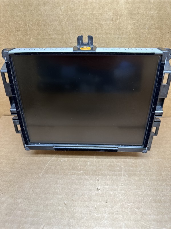 2015-2017 Chrysler 200 GPS Radio Navigation 8.4 Display Screen Harman 68261015AE