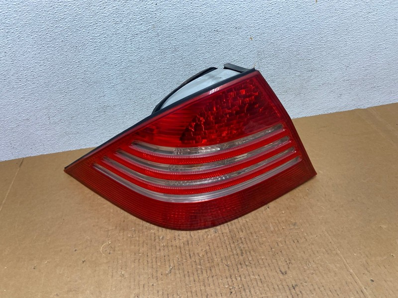 2003-2006 Mercedes-Benz S-Class Tail Light Left Driver Lh Side AE0675 LK