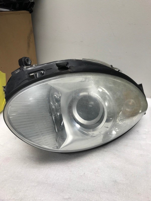 2006-2010 MERCEDES BENZ R500 LEFT SIDE HEADLIGHT FACTORY OEM