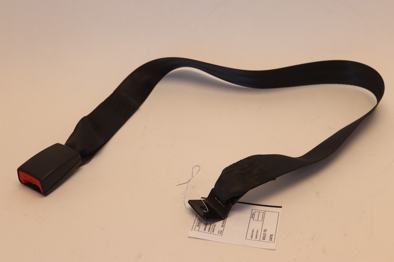 2019-2023 VOLVO VNL REAR LOWER BUNK SEAT BELT BUCKLE OEM