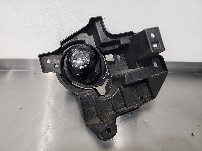 2017 Thru 2021 MAZDA CX-5 FRONT RIGHT SIDE BUMPER FOG LIGHT LAMP OEM KB8B51684